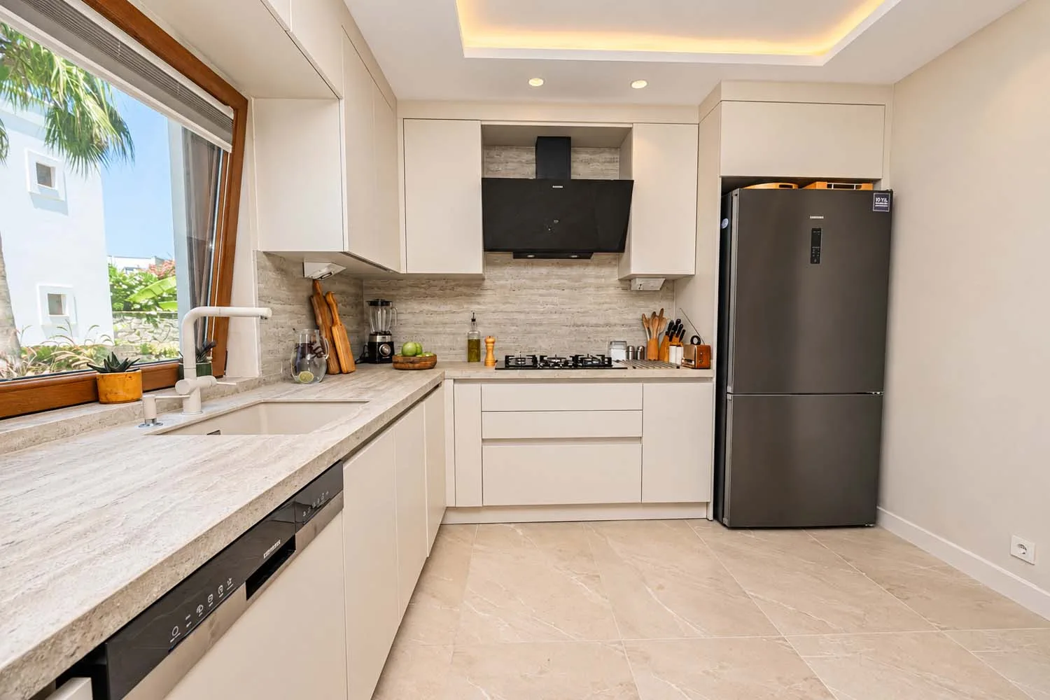 Geriş Villa özel üretim mutfağı